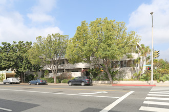 1925 Montana Ave in Santa Monica, CA - Building Photo - Primary Photo