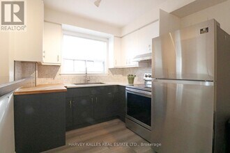 866 Davenport Rd in Toronto, ON - Building Photo - Building Photo