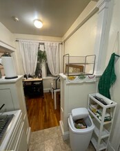 1617 Massachusetts Ave, Unit 4 in Cambridge, MA - Building Photo - Building Photo