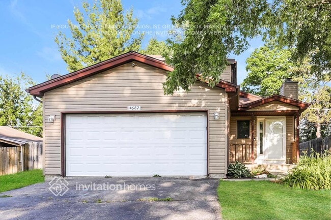 property at 1N682 Newton Ave