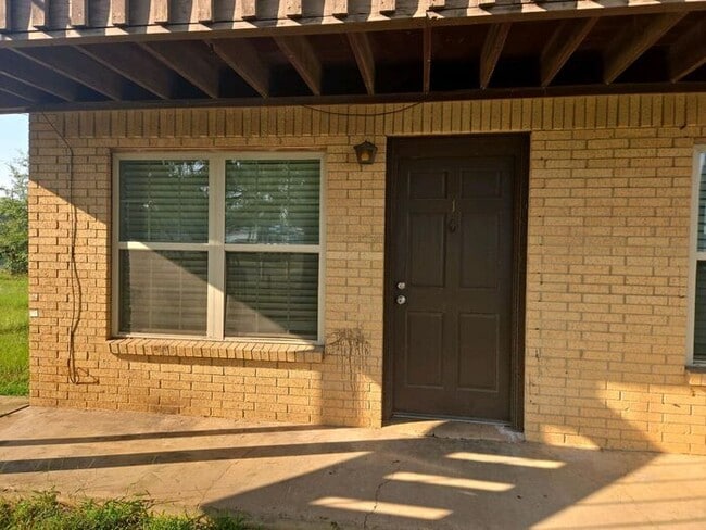 3527 Elmira Dr in Longview, TX - Building Photo - Building Photo