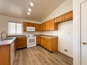 2601 S 80th Ln in Phoenix, AZ - Building Photo - Building Photo