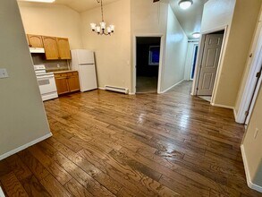 2361 Badger Rd in North Pole, AK - Building Photo - Building Photo