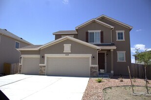 2510 Torino Wy in Pueblo, CO - Building Photo