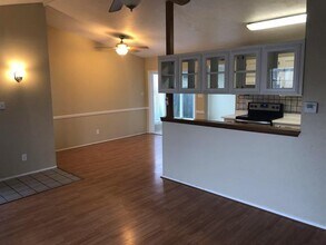 6076 Dooley Dr in The Colony, TX - Building Photo - Building Photo
