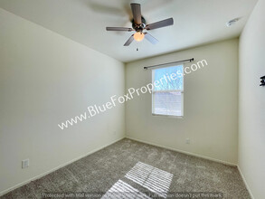 10662 W Harrigan Dr in Marana, AZ - Building Photo - Building Photo