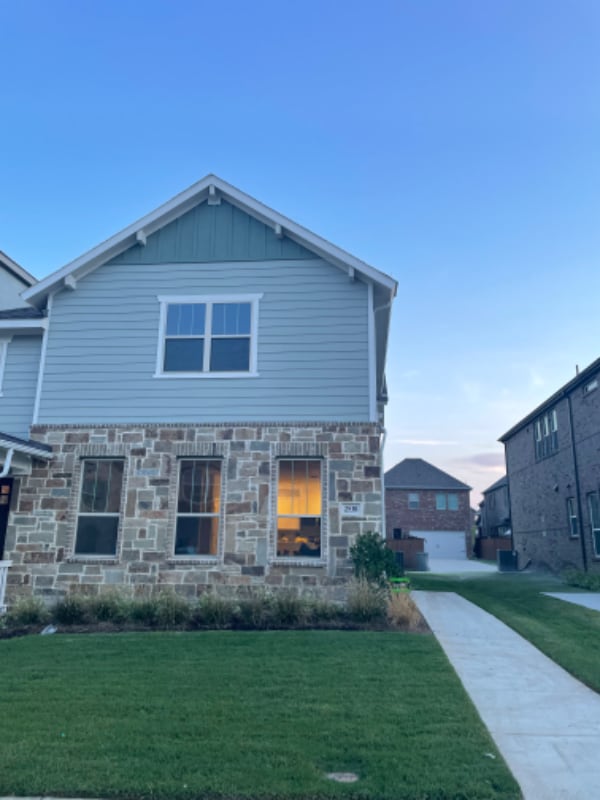 property at 2530 Barnwood Ln