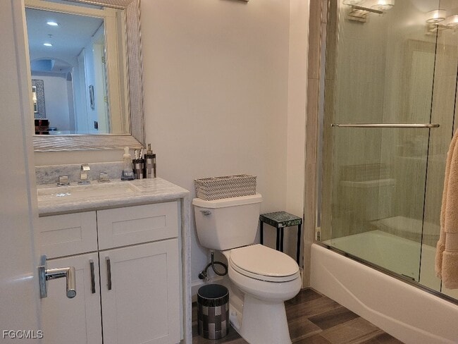 property at 11620 Court of Palms