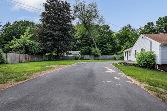 7 Washington St in Groveland, MA - Building Photo - Building Photo