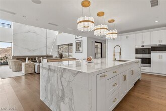 804 Dragons Eye Dr in Henderson, NV - Building Photo - Building Photo