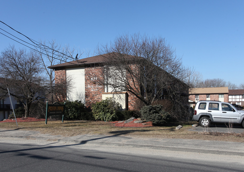 Preston Landings in Waterbury, CT - Building Photo