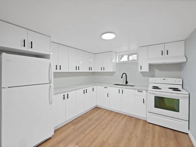 property at 6 Jasmin Crescent