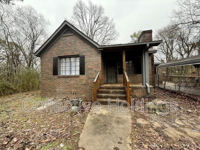 property at 628 Heflin Ave E