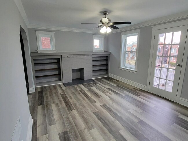 5038 Chippewa St, Unit A-Upstairs in St. Louis, MO - Building Photo - Building Photo