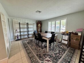 435 E Mills Ave in Eustis, FL - Foto de edificio - Building Photo