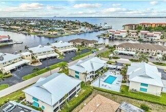 1914 SE 40th Terrace in Cape Coral, FL - Building Photo - Building Photo