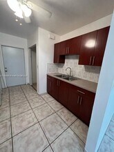 1320 NE 117th St in Miami, FL - Building Photo - Building Photo