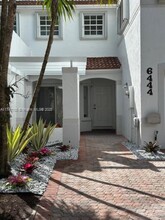 6444 NW 109th Ave in Doral, FL - Building Photo - Building Photo