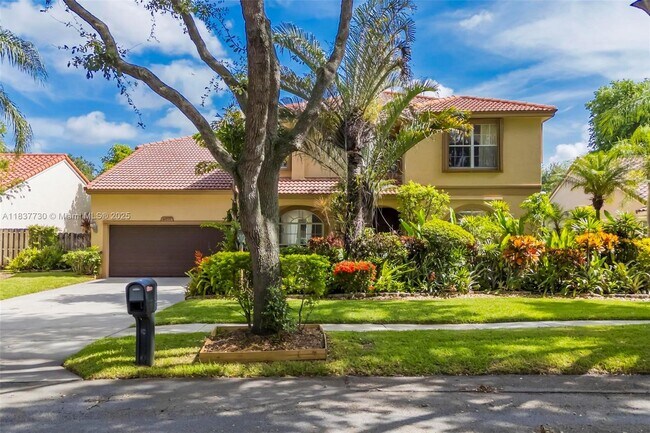 property at 10777 Charleston Pl