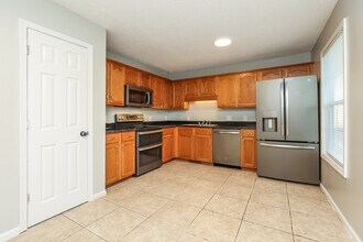 1026 Mile High Dr in Clarksville, TN - Building Photo - Building Photo