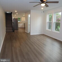 230 Rowe Ave in Greencastle, PA - Building Photo - Building Photo
