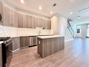 8404 Safeguard St in Houston, TX - Building Photo - Building Photo