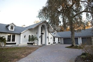 610 Tina Ln in Winter Springs, FL - Building Photo