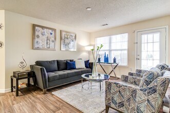 Ashford at Spring Lake in Atlanta, GA - Building Photo - Building Photo