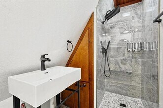 3322 Darby Ln in Denton, TX - Building Photo - Building Photo