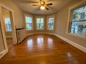 8 Forest St, Unit 1A in Cambridge, MA - Building Photo