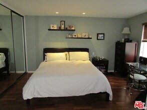 10645 Wilshire Blvd in Los Angeles, CA - Building Photo - Building Photo