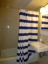 14 Murdock St, Unit 2-8 in Somerville, MA - Foto de edificio - Building Photo