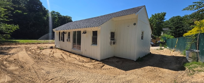 340 Main St in East Setauket, NY - Building Photo - Building Photo