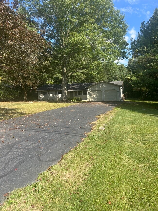 property at 16171 W River Rd