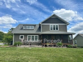 2440 Belvue Rd in Waynesboro, VA - Building Photo - Building Photo