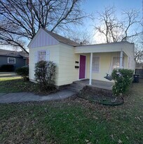 3232 Cockrell Ave in Fort Worth, TX - Building Photo