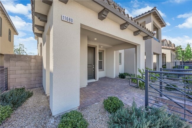 property at 11680 Hamilton Lk Ave