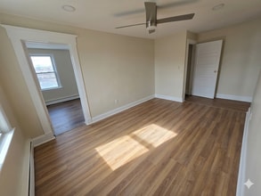 2092 US Highway 1, Unit 2S in North Brunswick, NJ - Foto de edificio - Building Photo