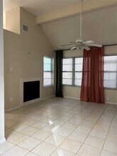 18619 S Lyford Dr in Katy, TX - Foto de edificio - Building Photo