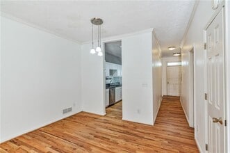 4047 Elm St in Chamblee, GA - Building Photo - Building Photo