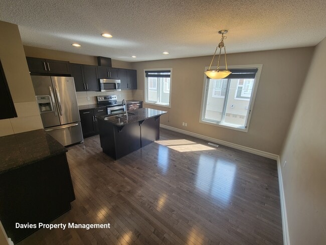 property at 14621-14121 121 St NW