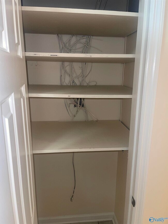 3016 Live Oak Ln SW in Huntsville, AL - Building Photo - Building Photo