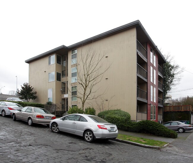 Madlyn Apartments in Seattle, WA - Foto de edificio - Building Photo