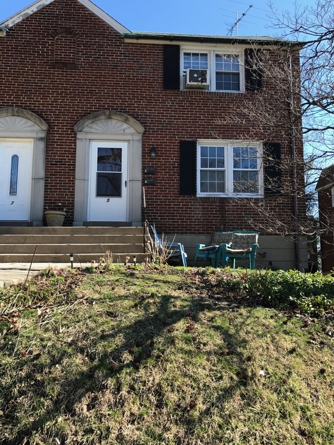 5 Trent Rd, Unit 1 in Wynnewood, PA - Building Photo - Building Photo
