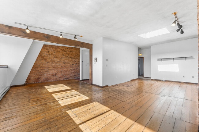 660 Tremont St, Unit 4