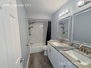 427 6th Ave NE in Largo, FL - Building Photo - Building Photo