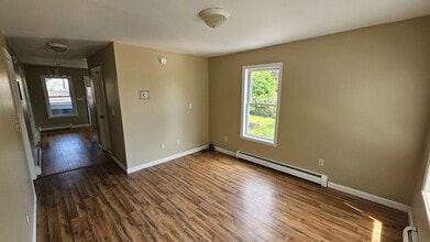 20 Ward St, Unit 20 B in Burlington, VT - Foto de edificio - Building Photo