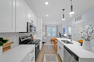 Citizen in Kansas City, MO - Building Photo