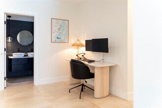 281 NE 48th Terrace in Miami, FL - Building Photo - Building Photo