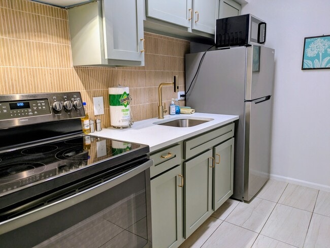 1020 15th St, Unit 21M in Denver, CO - Building Photo - Building Photo